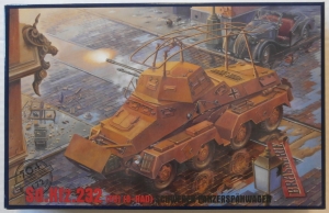 RODEN 1/72 704 Sd.Kfz 232